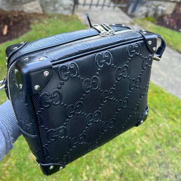 ❌SOLD❌Authentic Gucci GG embossed leather trunk bag - Picture 16 of 16